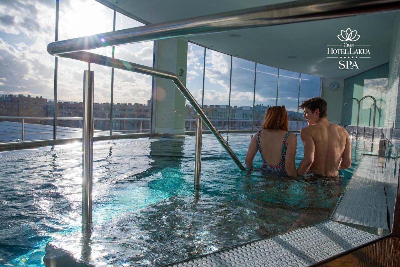 Gran Hotel Lakua Vitoria-Gasteiz Luaran gambar Spa at Hotel Lake