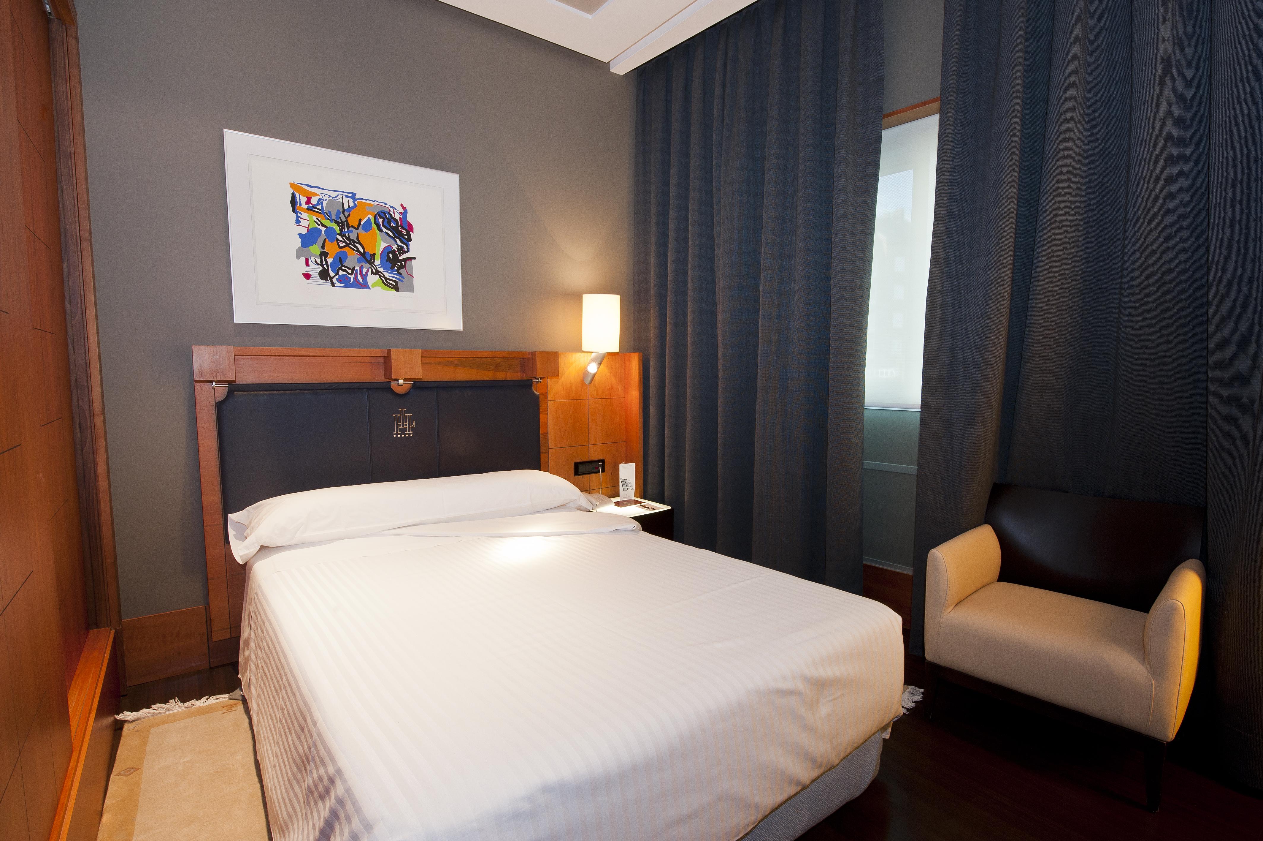 Gran Hotel Lakua Vitoria-Gasteiz Luaran gambar