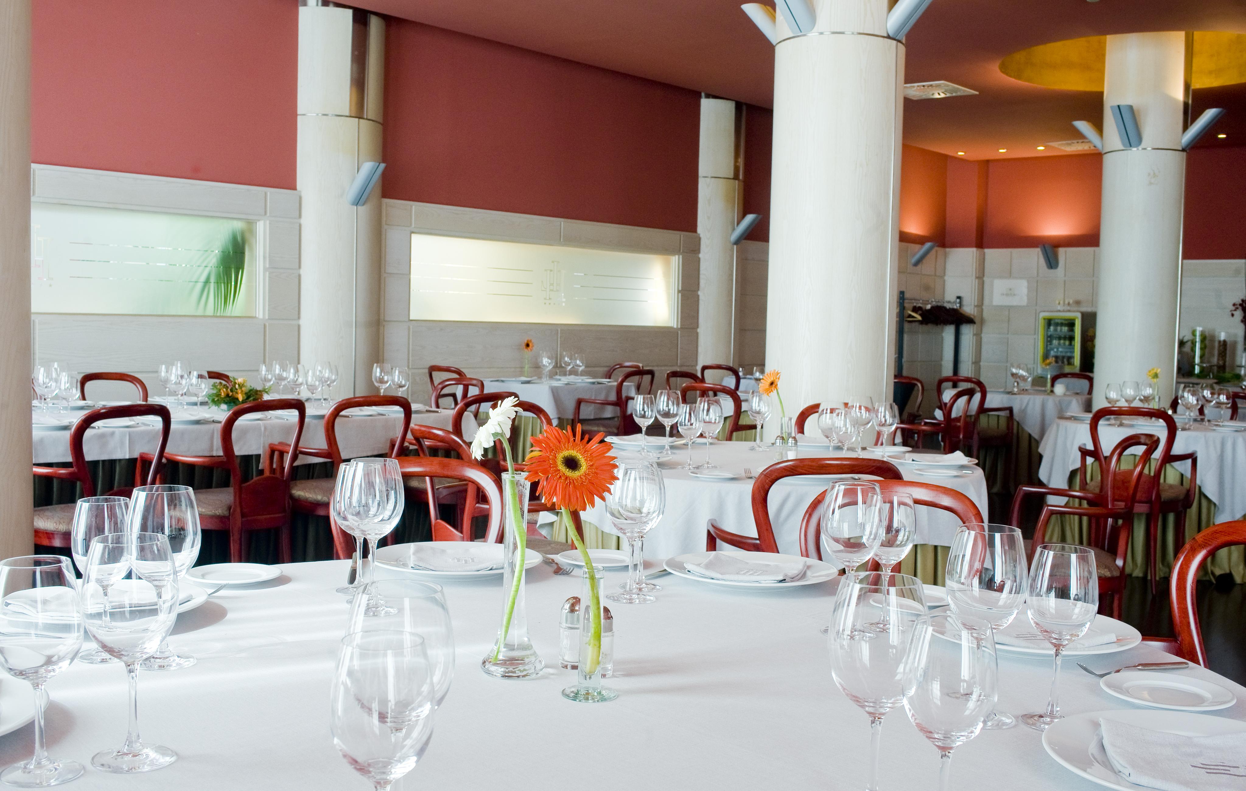 Gran Hotel Lakua Vitoria-Gasteiz Luaran gambar Restaurant